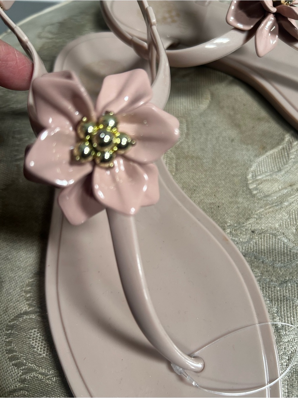 Vince Camuto Jelly Blush Pink Floral Thong Sandals Sz 8